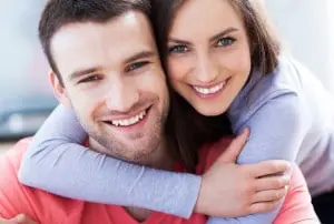 jeune couple en biovilla