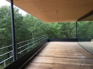 maison contemporaine en bois et béton